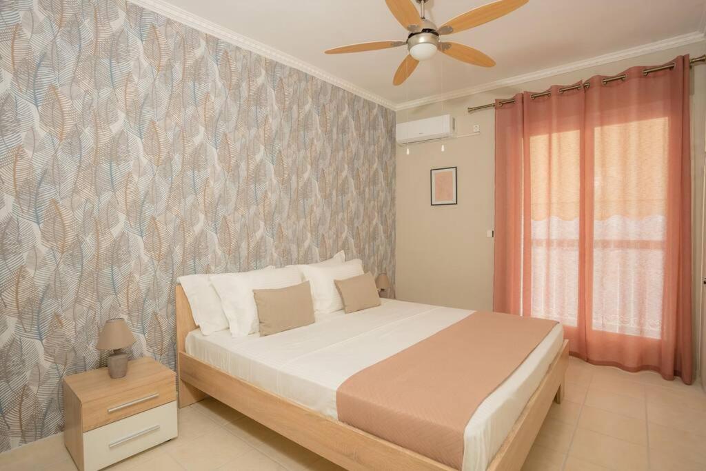 New  2 Bedroom/ 2 Bath Ap.Nidri, Familia Exteriör bild